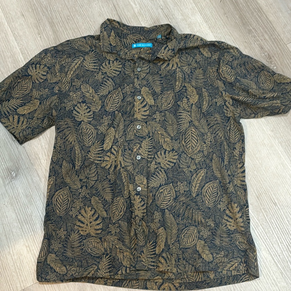 Tori Richard Lost in Fronds Hawaiian Button Down Shirt